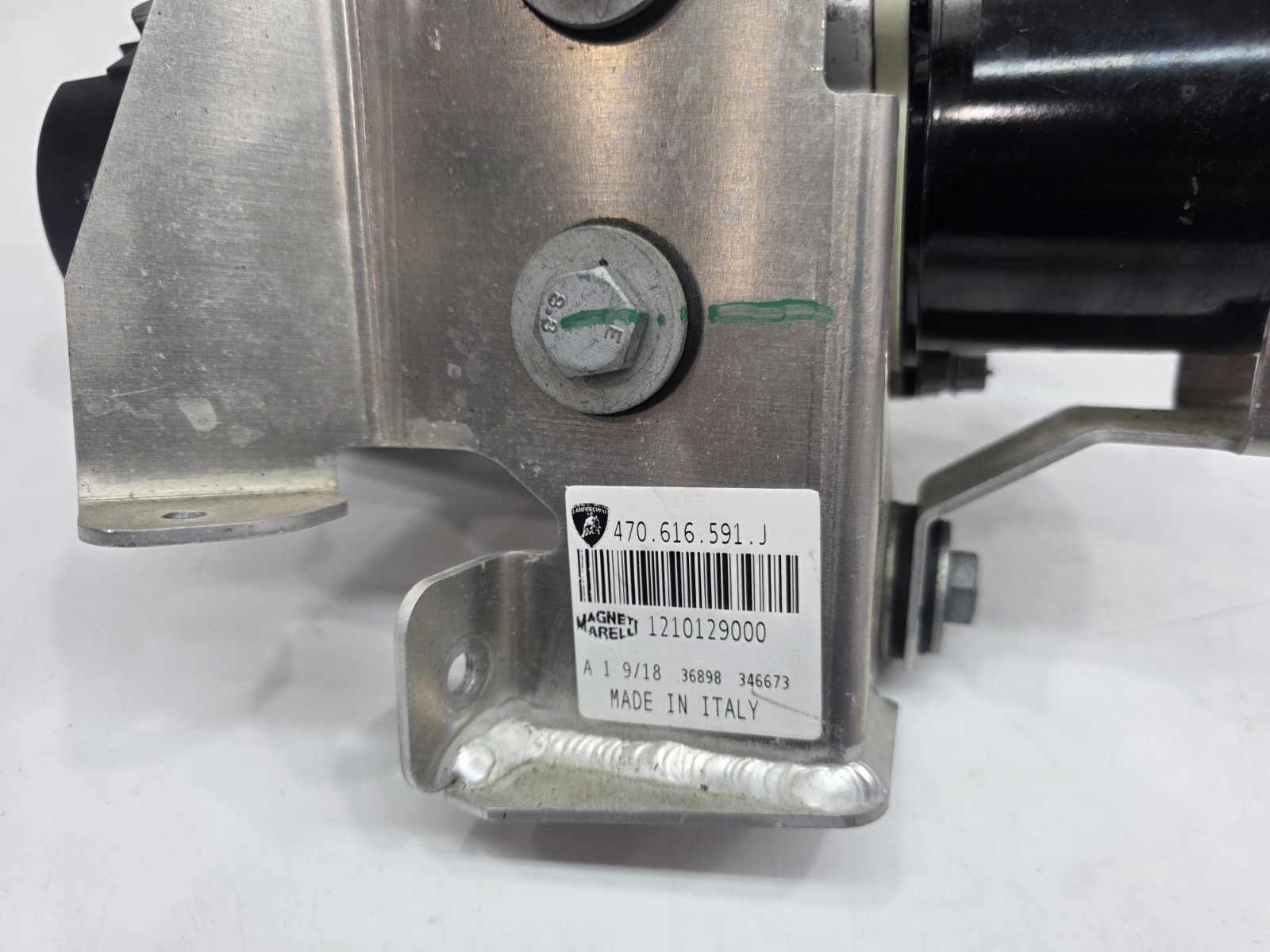 LAMBORGHINI AVENTADOR LP700 LP740 SUSPENSION LIFTING SYSTEM PUMP OEM 470616591E