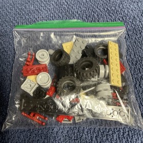 LEGO Dino Attack 7474 Urban Avenger vs. Raptor 100% Complete W/Box & Book