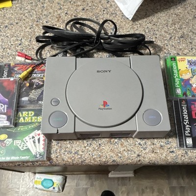 Sony PlayStation 1 PS1 Console SCPH-7501 w/ AV Cables & Games Lot