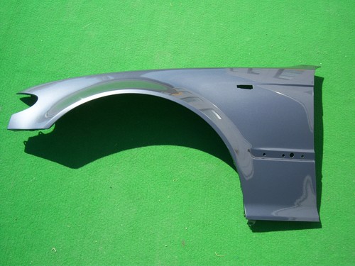BMW E46,Kotflügel vorn,Lim./Tour.,NEU,links/rechts,lackiert in Wunschfarbe
