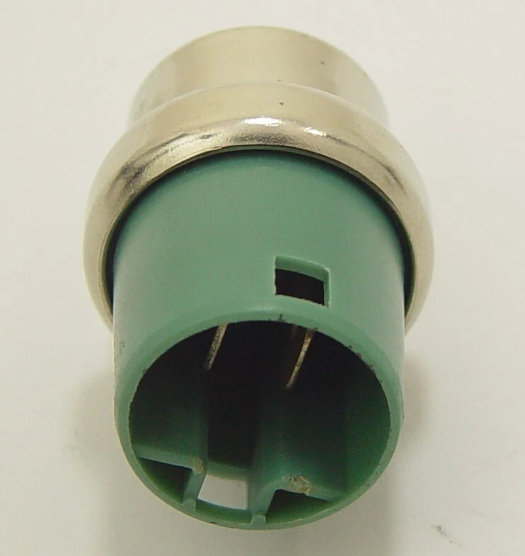 Interruptor de tiempo térmico color verde 2 pines 55/65C para Volkswagen Vanagon 8/1985-1991 Foto 4 de 4