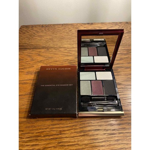 Kevyn Aucoin The Essential Set Ombretto #6 Baby Blu Bianco Salvia Melanzana Nero - Foto 4 di 9