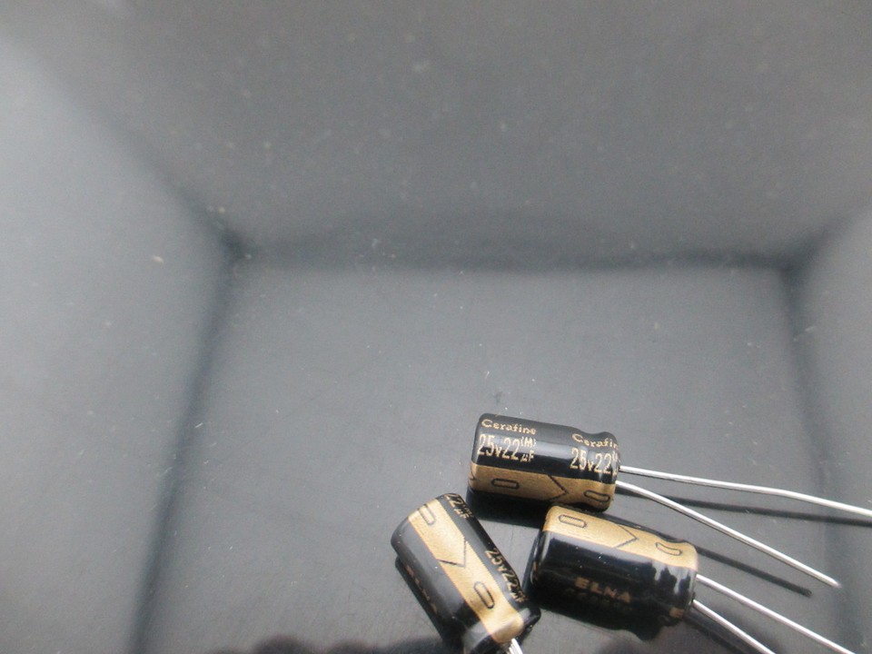 50pcs 22uF 16V Panasonic BP Bi Polar 16V22uF High Quality - Foto 10