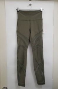 lululemon wunder under mesh