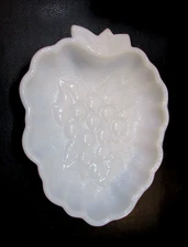 Vintage 60's Hazel Atlas White Glass Grape Bunch Trinket Tidbit Dish Tray Bowl