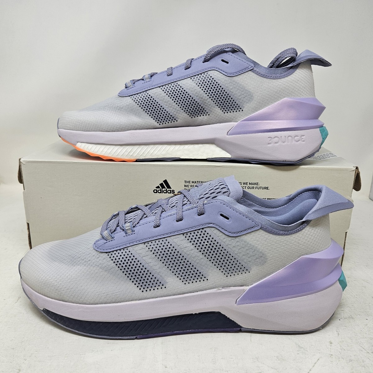 Adidas Avryn Low Comfy Athletic Sneakers Silver Violet HP5979 - Men\'s Size 10.5 Men main image 4