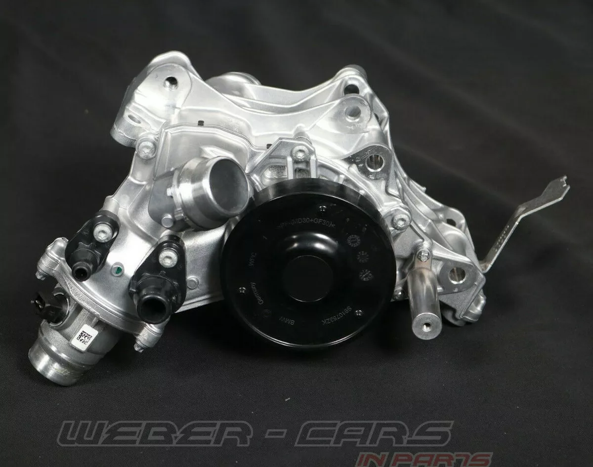 8054857 Water Pump Coolant Pump with Carrier BMW X3 M F97 X4 F98 