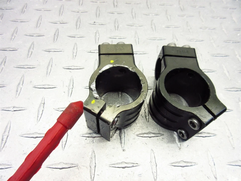 2013 11-13 Honda CBR250R CBR 250R Handlebar Clamp Left Right Aftermarket - Image 2 of 4