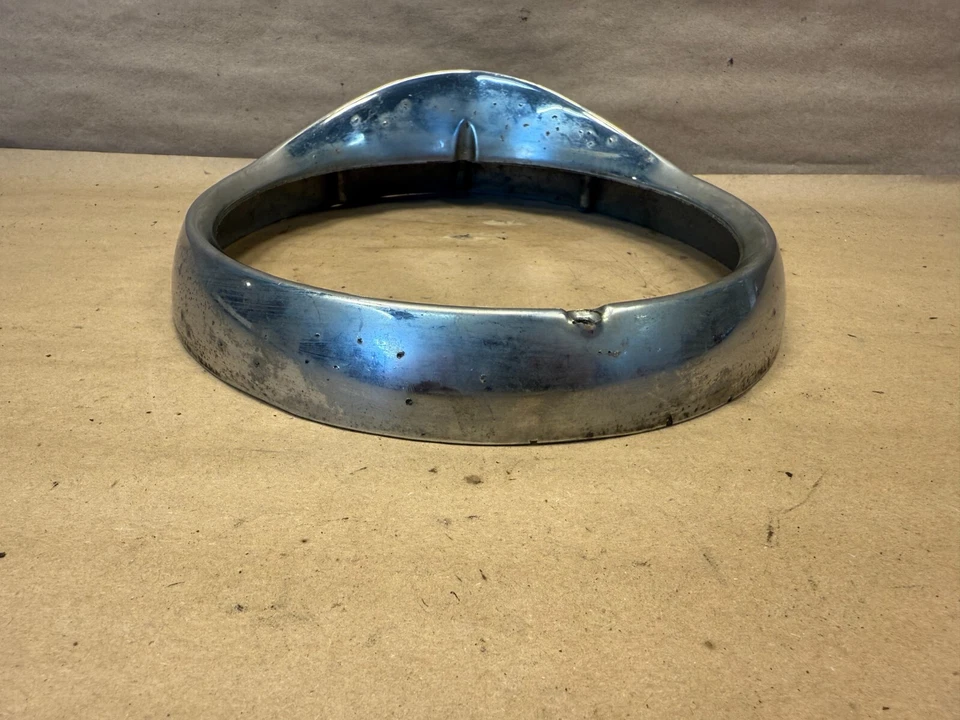 LUCAS Headlamp Ring 7" OEM 555937 - Image 4 of 4