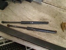 Verin de hayon / de capot BMW 523