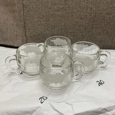 Set Of 4 Vintage Gift Idea/collectible 1970’s Nestle World Globe Mugs