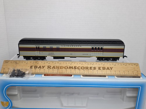 Coche de pasajeros equipaje IHC HO 49345 Lackawanna Heavyweight Pullman 1820 RPO NUEVO DE STOCK | Zustand: New