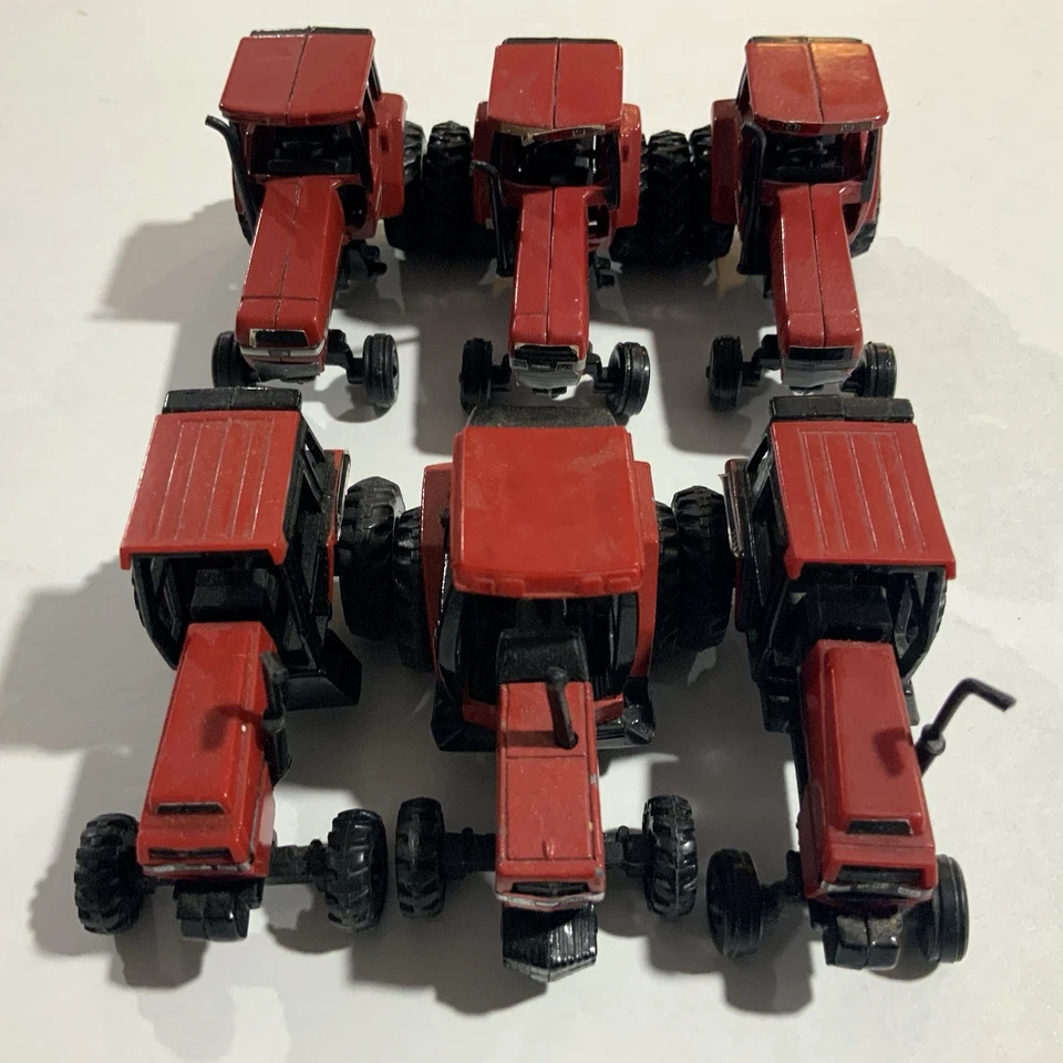 Vintage Die-Cast Case IH Tractor Replica & Implement Bundle (1/64 Scale) Ertl - Image 4 of 4