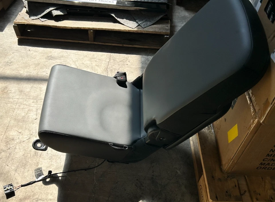 RAM Dodge 2025 5500 consola central nuevo sacado de camión nuevo Foto 2 de 4