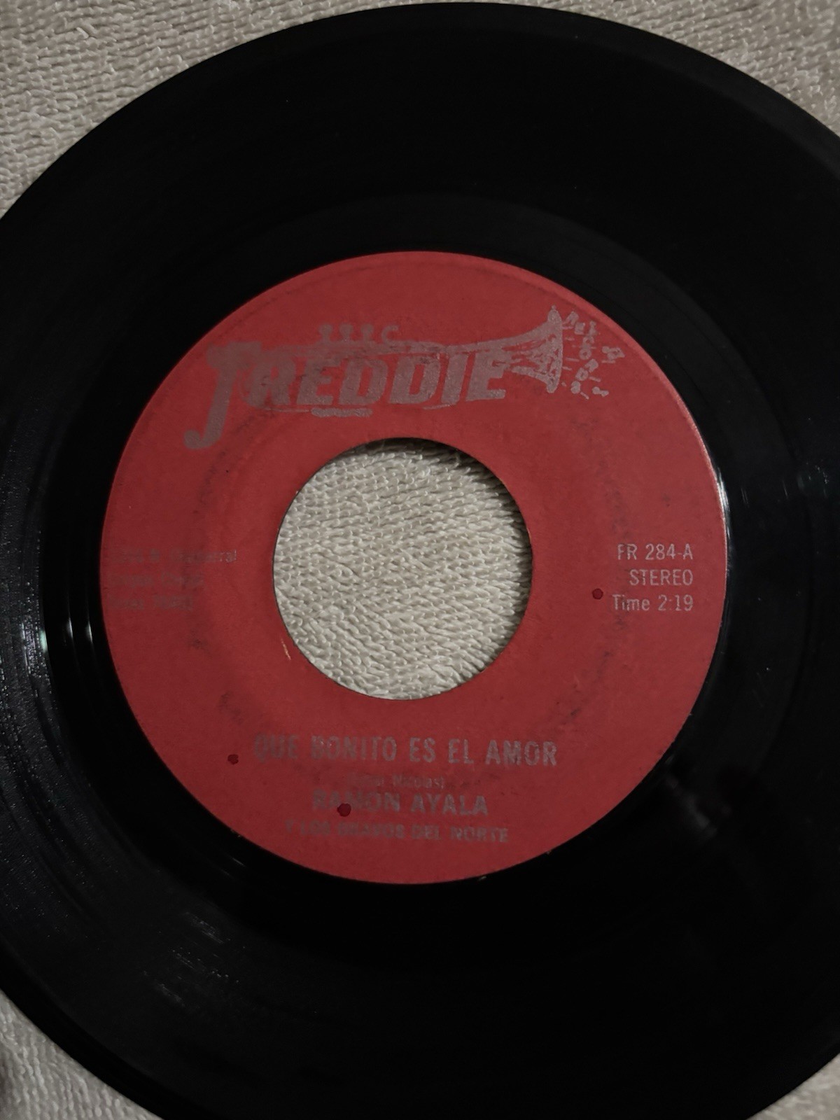 Ramon Ayala Y Los Bravos Del Norte Freddie Que bonito es el amor y andan diciend