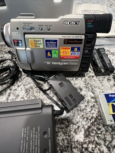 Vintage Y2k Sony Handycam DCR-TRV9 Camcorder Complete Tested And Working Great - Picture 17 of 23