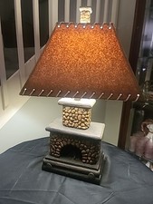 Lámpara de cabina de chimenea con aspecto de piedra parpadeante llama chimenea rústica decoración de cabaña de troncos