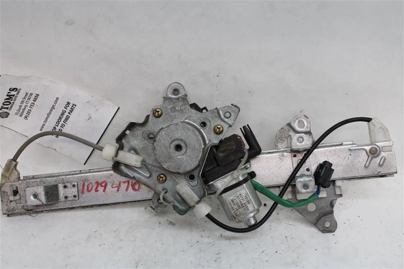 Used Rear Right Door Window Regulator Rear fits: 2007 Nissan Xterra 4.0L electri - Image 2 of 4