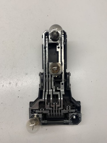 Volkswagen PASSAT B5 1999 Diesel Glühbirnenhalter Heckleuchte 3B9945257 DRA8146