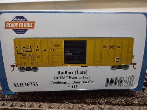 3 X HO Athearn RTR 50' FMC Combo Door Boxcars - Picture 2 of 4