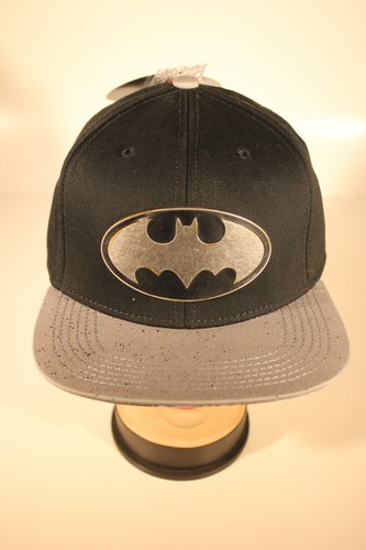 BATMAN Metal Logo Black - Grey HIP-HOP 