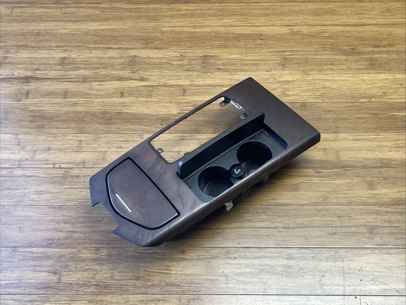 2013-2016 Maserati Ghibli M157 Center Console Cupholder Armrest Ashtray Wood OEM