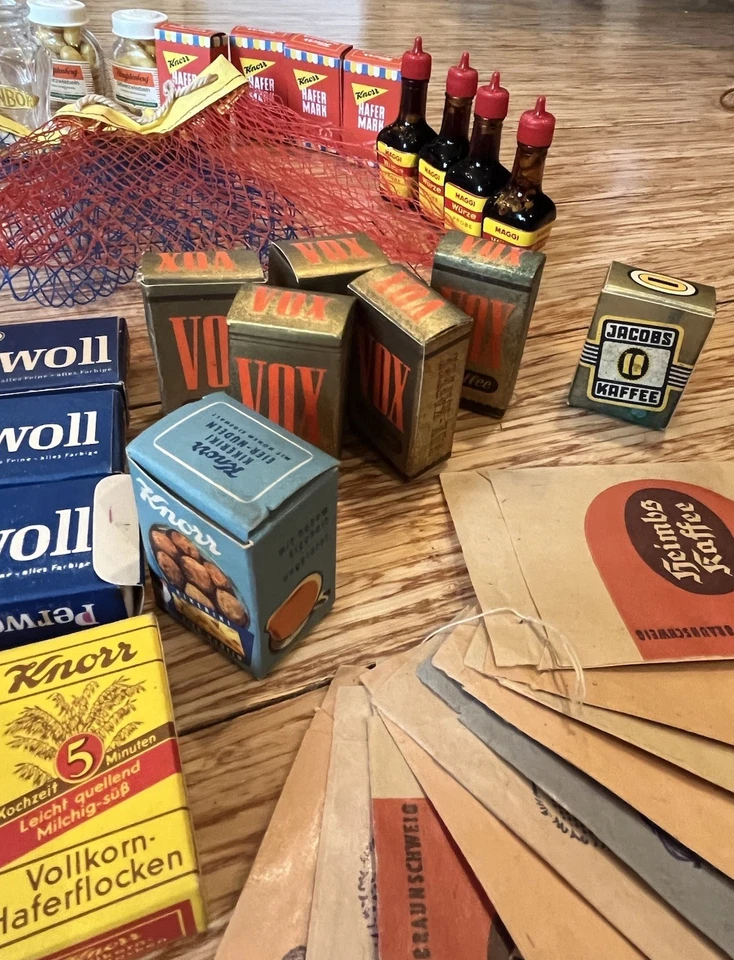VTG MINIATURE GERMAN GROCERY STORE TOY LOT TINY BOXES  SCALE PLAY FOOD Mini - Image 4 of 4