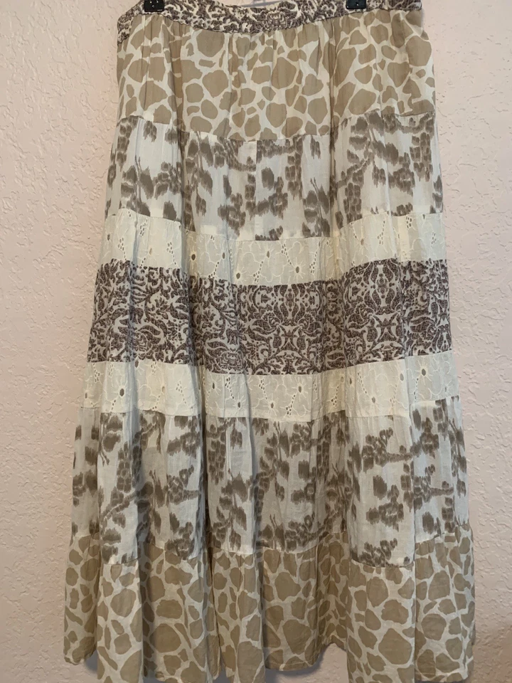 Saia Elementz Boho camadas ilhós, padrões taupe totalmente forrados Tamanho PS - Imagem 3 de 3