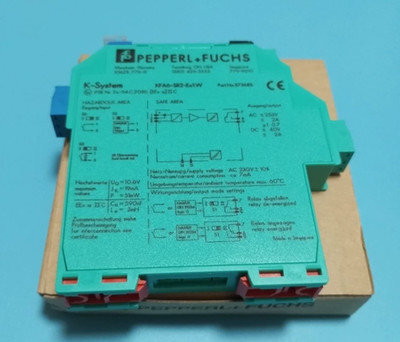 New In Box  PEPPERL+FUCHS KFA6-SR2-EX1.W Signal Isolator