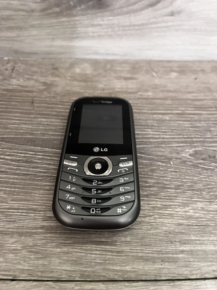 LG Cosmos 3 VN251S Black QWERTY Keyboard Verizon Slider Phone NOT TESTED - Image 2 of 4