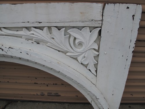 Antique White Wood Victorian Decorative Architectural Arch - Picture 2 of 6