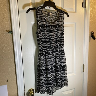 H&M Divided Women 4 Sun Dress Summer Sleeveless Abstract Geometric Hearts Party 