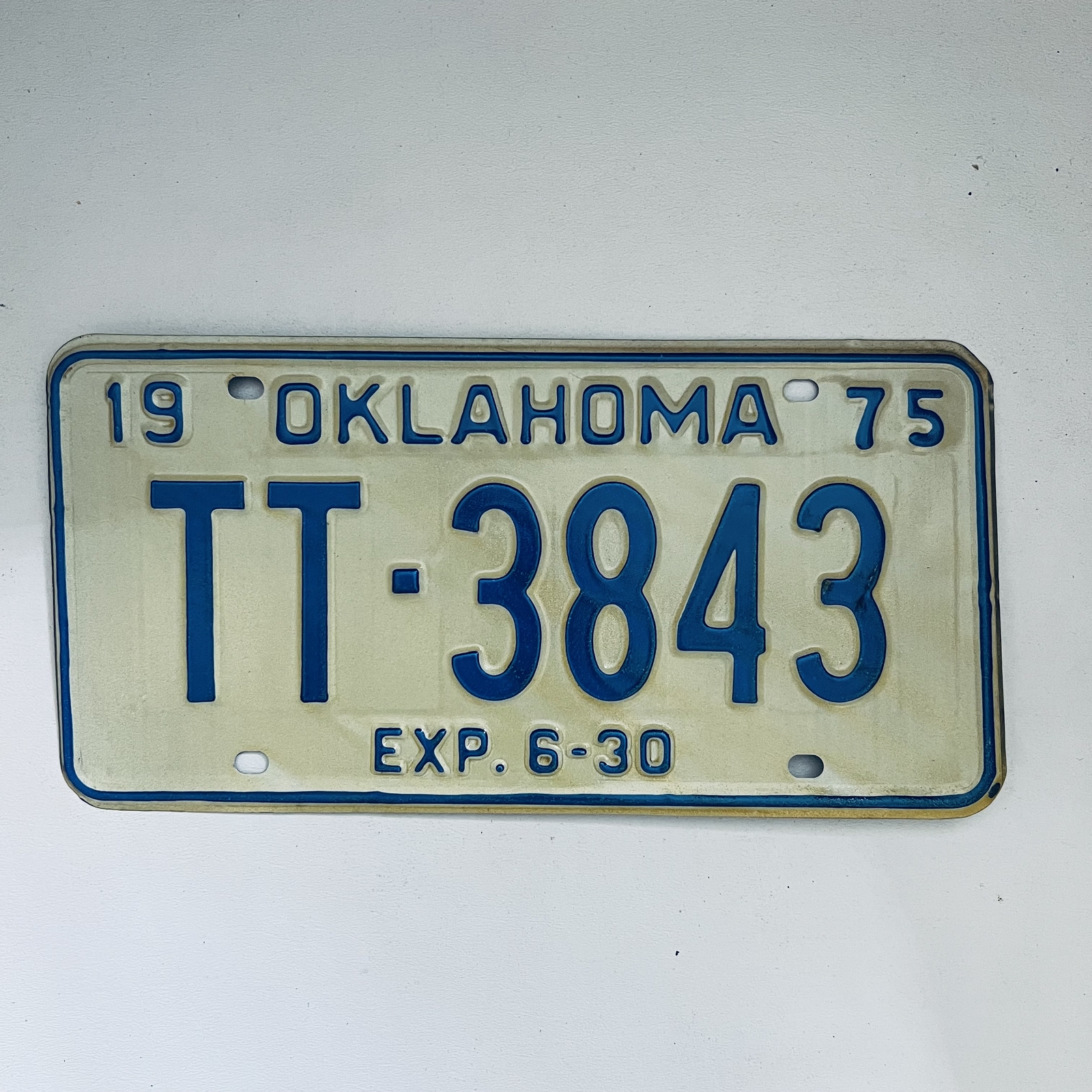1975 United States Oklahoma Commercial Tractor Trailer License Plate TT3843 eBay
