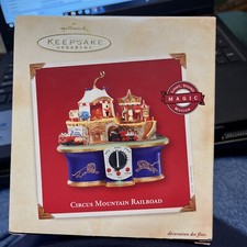 MI Hallmark 2002 Circus Mountain Railroad Ornament Light Sound Motion NIB