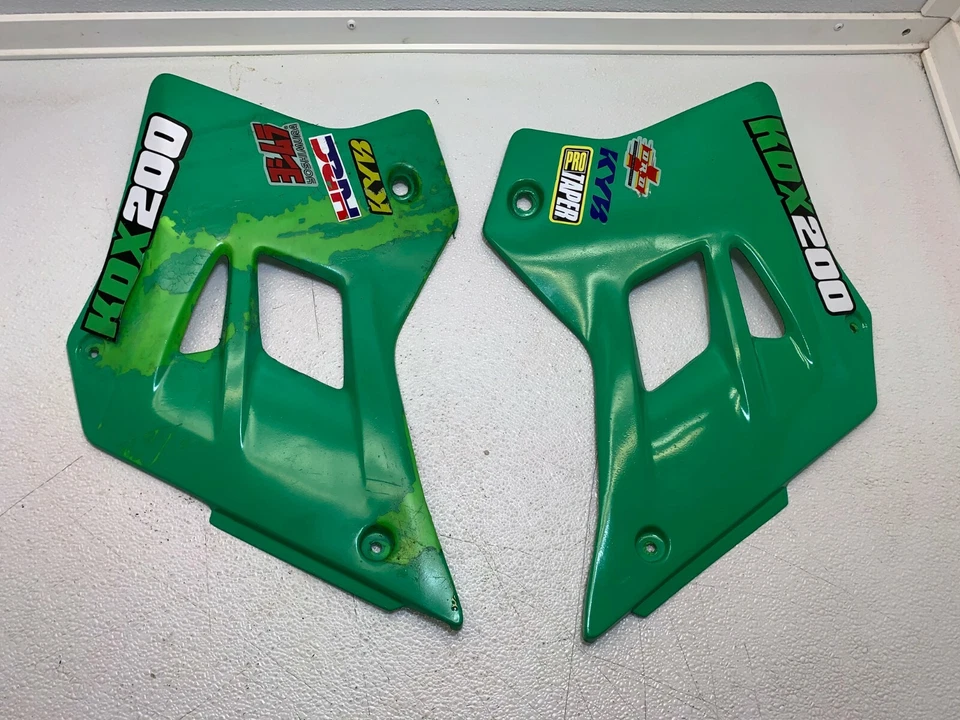 2001 Kawasaki KDX200 Radiators Covers LH RH - Image 4 of 4