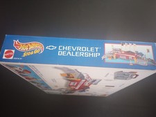 Chevrolet Dealership In 1/64 Scale