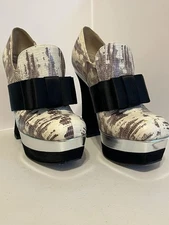 Miu Miu Snake Print Bow Platform Velvet Heel  EU 37.5 US 7.5