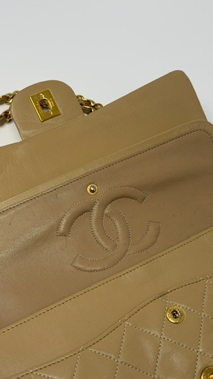 Vintage Chanel Beige Medium Classic Double Flap Bag 24K Gold HW 1989-1991 thumbnail 5