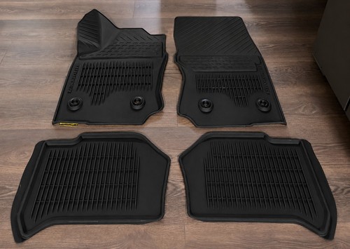 TOYOTA 4RUNNER HYBRID 2025-2026 4 PCS BLACK W/OUT 3RD ROW LINERS PT908-89257-02