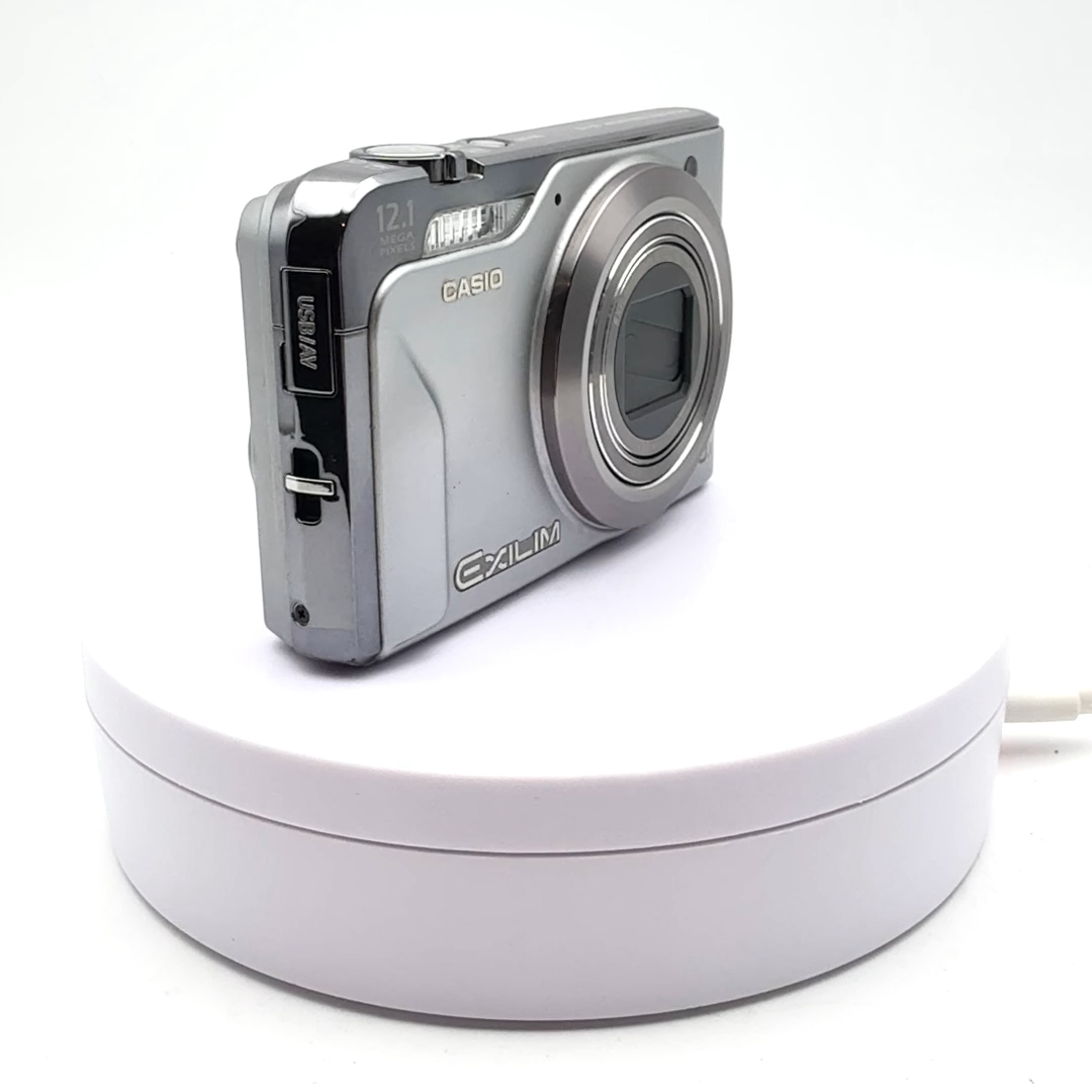 Casio EXILIM EX-H10 Silver 12MP 10x Zoom Digital Camera Boxed