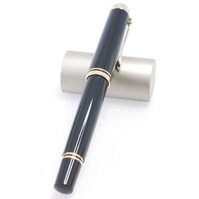 Pelikan Souverän M400 Black 14C-585 M Nib Piston Fountain Pen Tested Germany