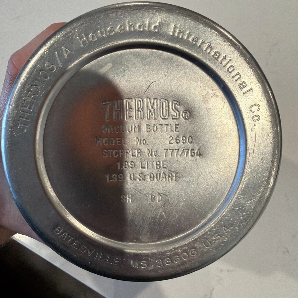 老式红色保温瓶真空瓶编号 2690 | 1.99 美国夸脱 | 灰色 | 美国制造 — 第 3/4 张图片