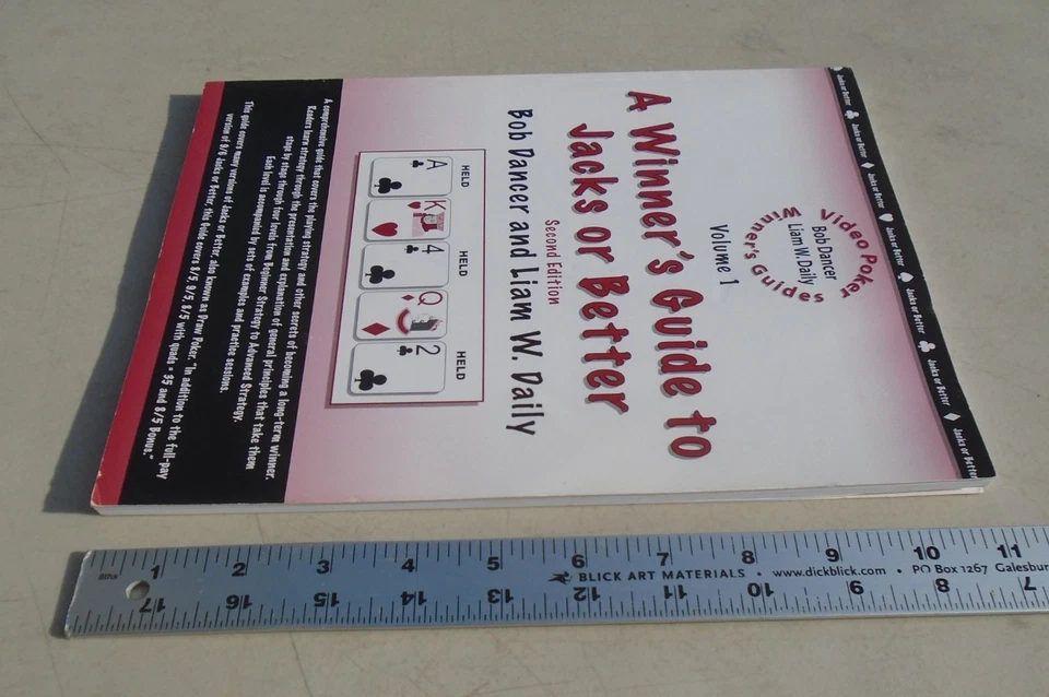 A Winner's Guide to Jacks or Better 2nd Edition Volume 1 By Bob Dancer and Liam Foto 4 de 4