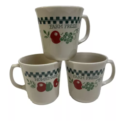 Vintage Corningware Farm Fresh Home Made Fruit Coffee Mugs Set Of 3 Made In USA