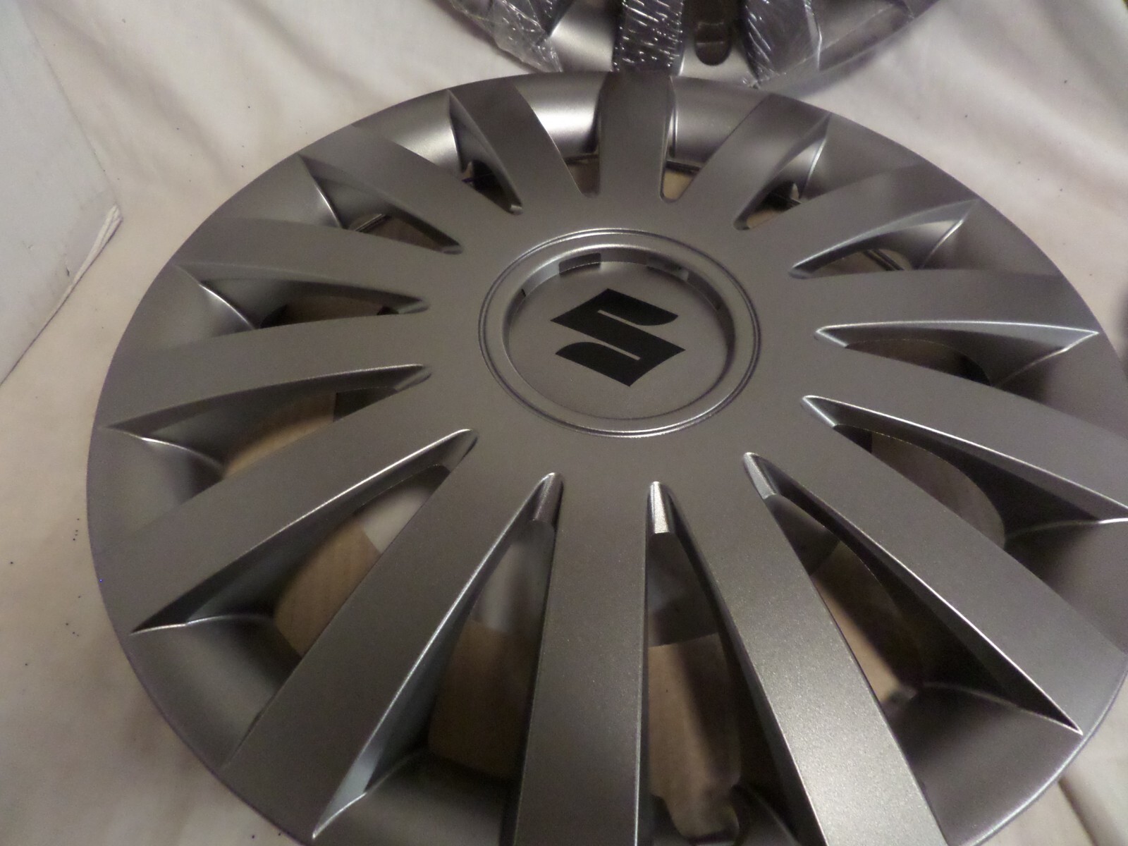 Genuine New Suzuki Set Of 4 Alto Celerio 14" Wheel Trim Cover 990E0