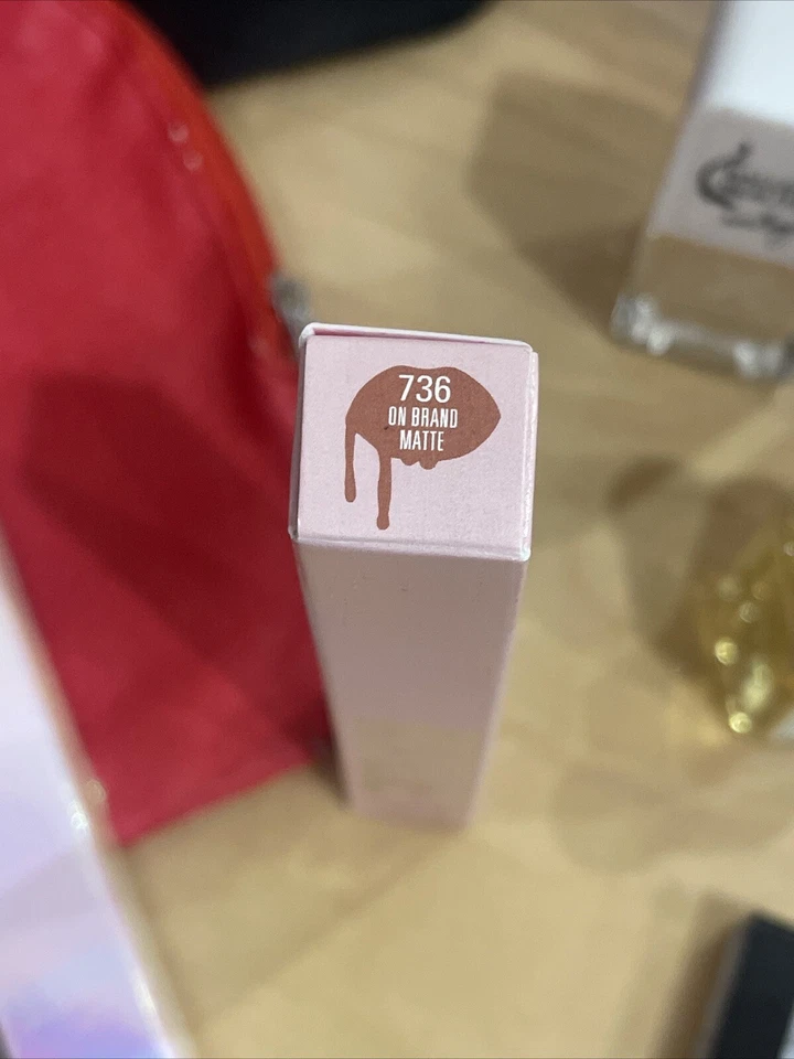 Temptu, UD, Pincéis Sephora SACOS DE MAQUIAGEM YSL Bálsamo Labial, Kylie Lips JOE MALONE - Imagem 4 de 4