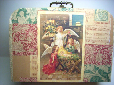 CHRISTMAS DISPLAY BOX MED W/HANDLE & LATCH BROTHER SISTER DESIGN STUDIO ANGELIC
