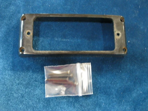 ONE Gibson 1970's EB-3 BASS Bridge Pickup Mounting Ring Surround mini humbuck
