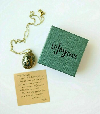 Horcrux locket w/ R.A.B. Note - Harry Potter - Necklace - Litjoy Wizarding Trunk