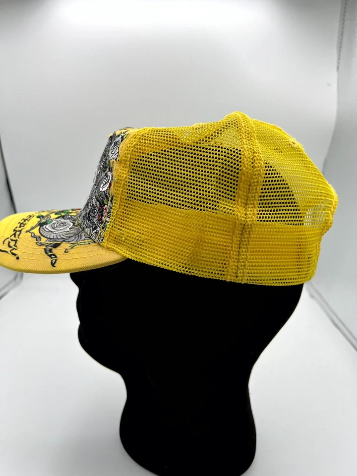 AOP Ed Hardy Trucker Sombrero Para Hombres Amarillo Tatuaje Niña Bordado Snapback Sombrero Raro Foto 2 de 4